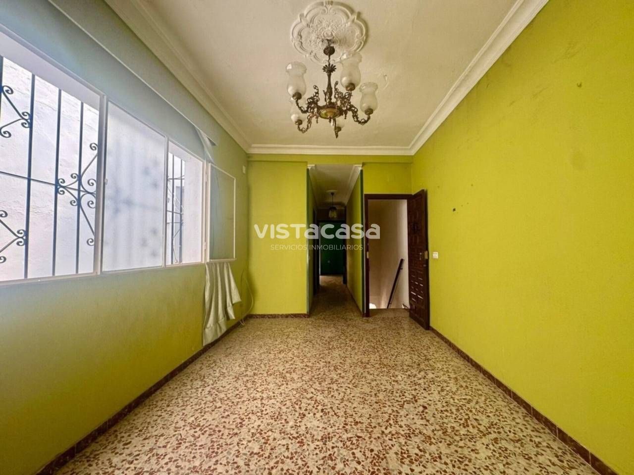 Flat for sale in Mairena del Alcor  with Terrace, Storage room and Balcony