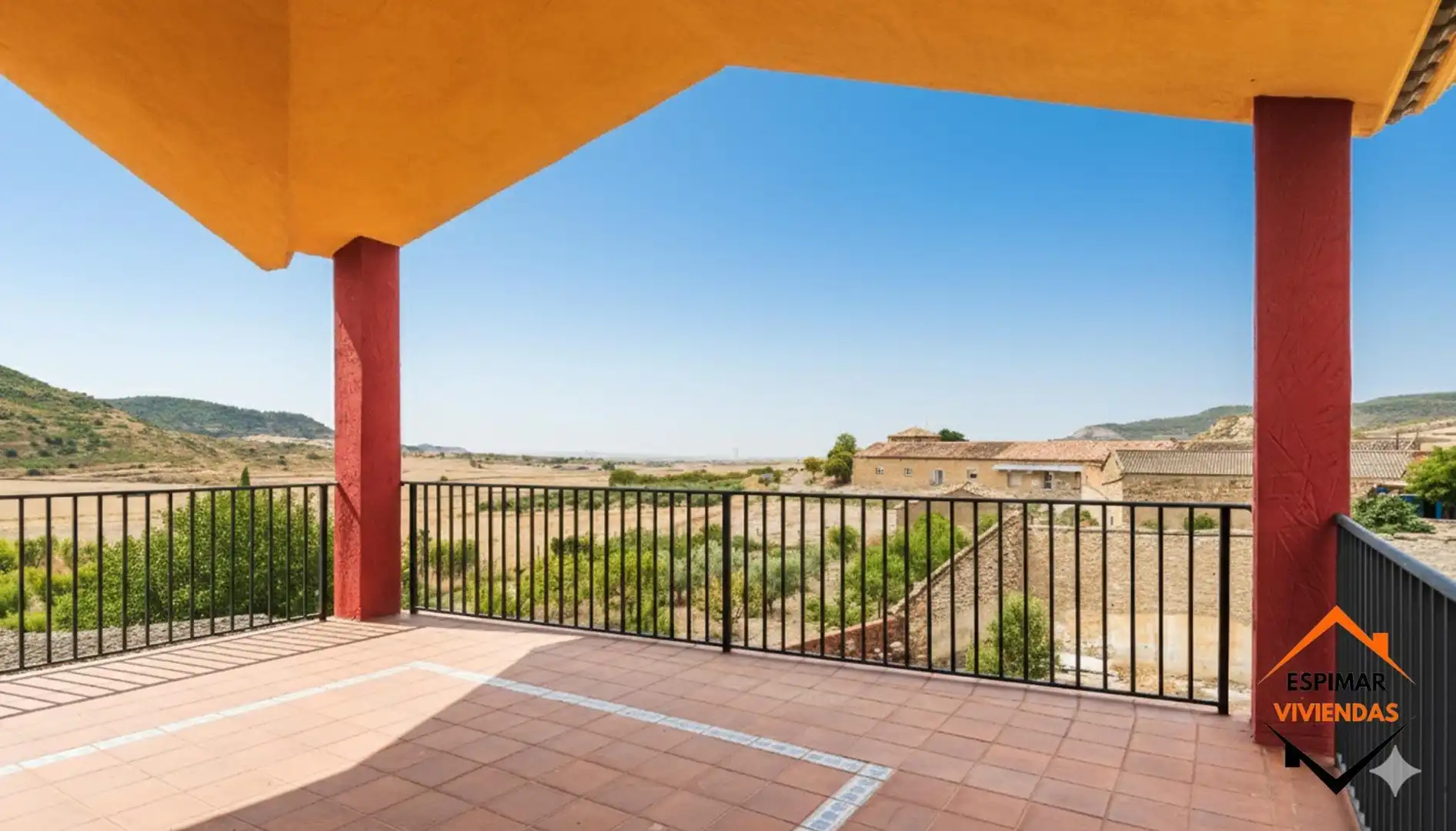 Terraza de Edificio en venta en Castejón de Valdejasa