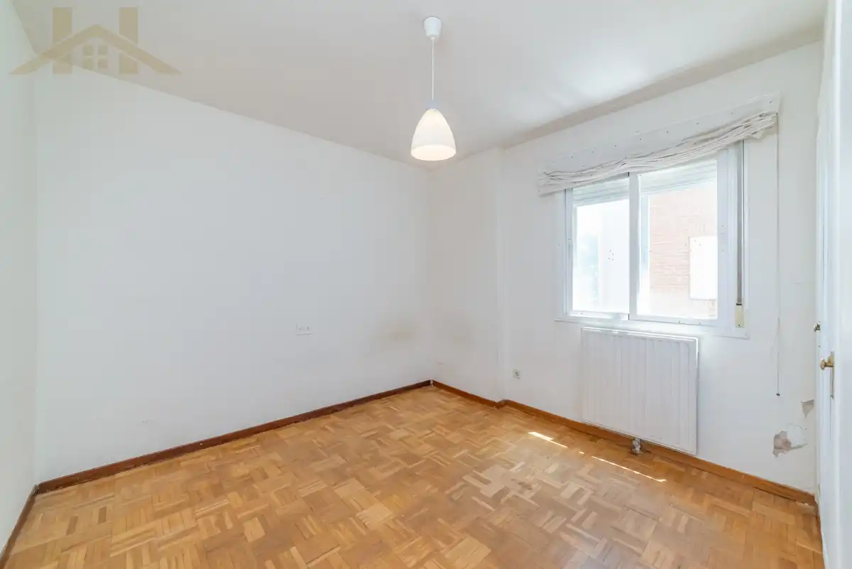 Habitación de Piso en venta en Colmenar Viejo con Terraza, Trastero y Amueblado