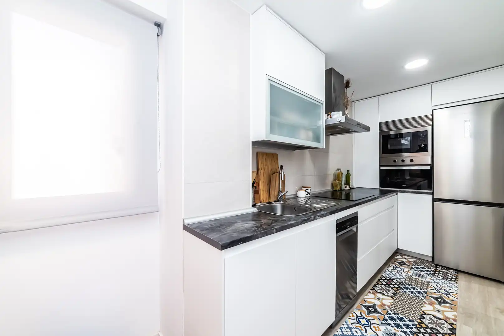 Kitchen of Flat for sale in Leganés  with Air Conditioner, Heating and Storage room