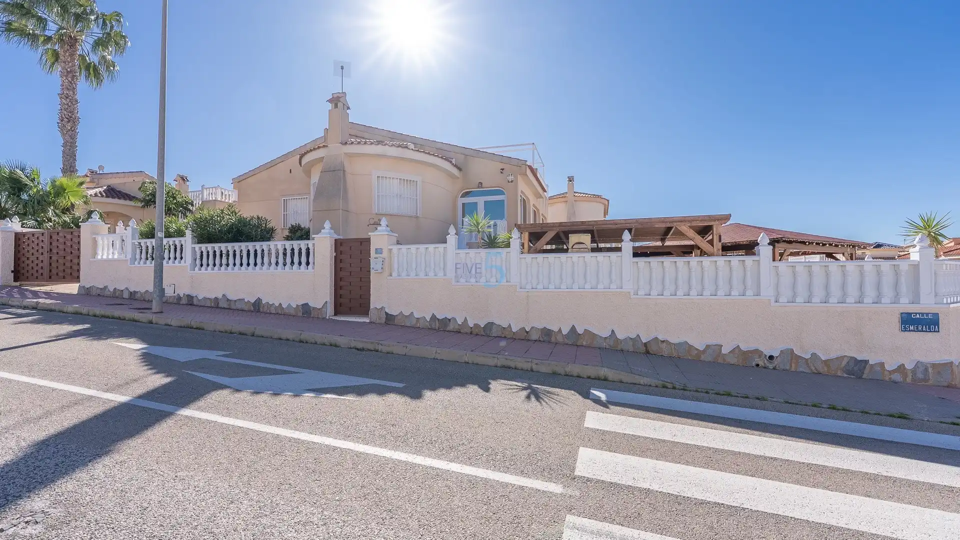 Vista exterior de Casa o xalet en venda en Rojales amb Aire condicionat, Calefacció i Terrassa