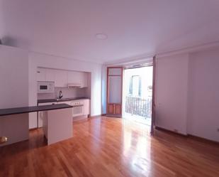 Kitchen of Flat to rent in  Madrid Capital  with Air Conditioner, Heating and Parquet flooring