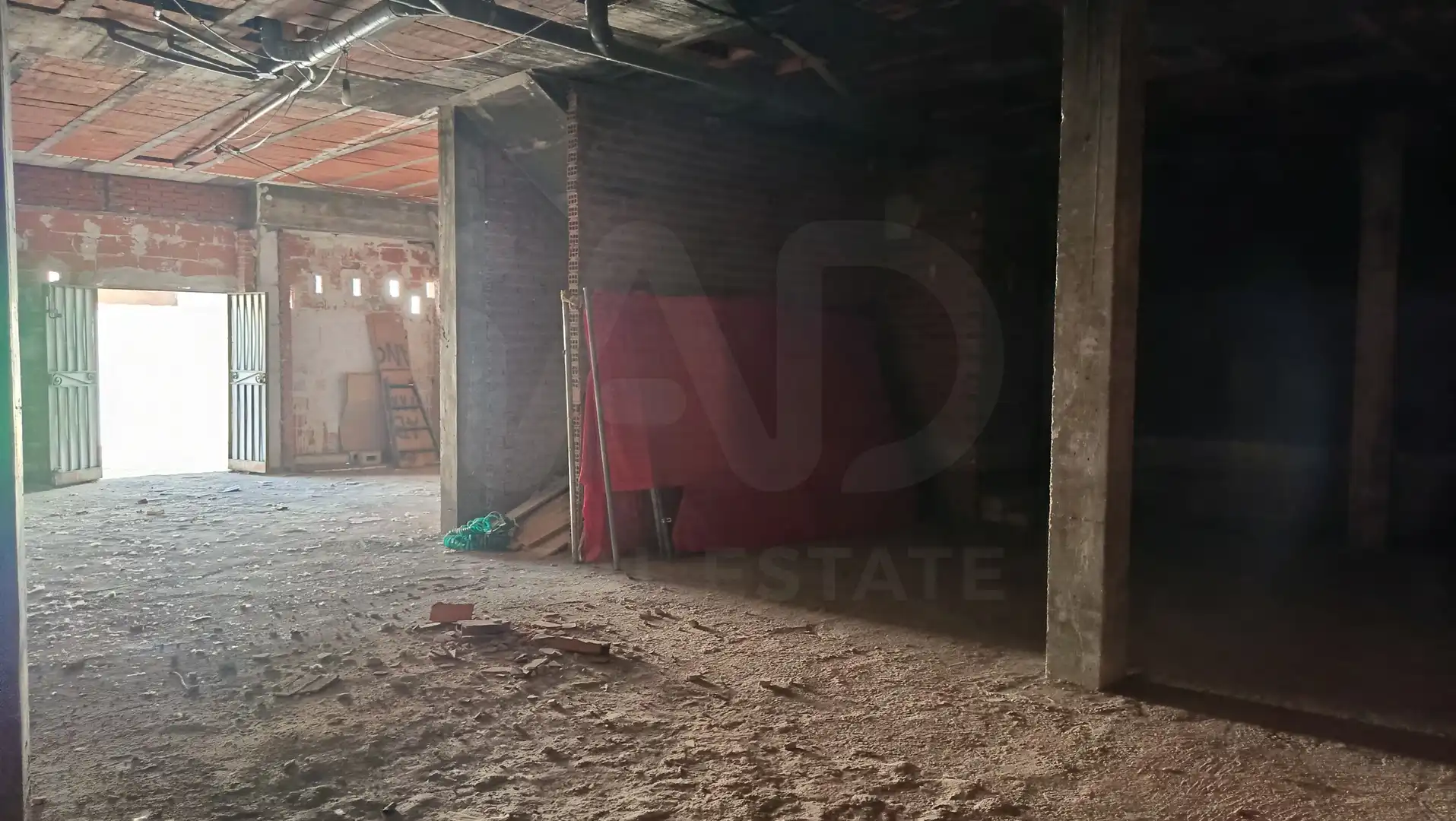 Commercial properties for rent in Meco