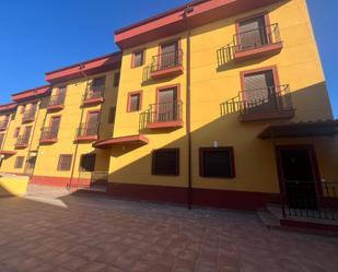 Exterior view of Duplex for sale in Yepes  with Air Conditioner and Heating