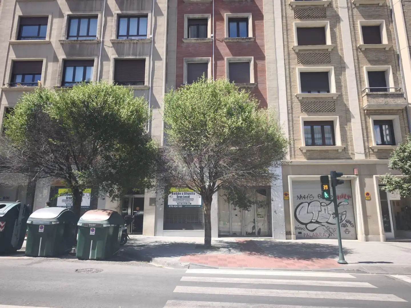 Local comercial en venda a Calle de Olite 18