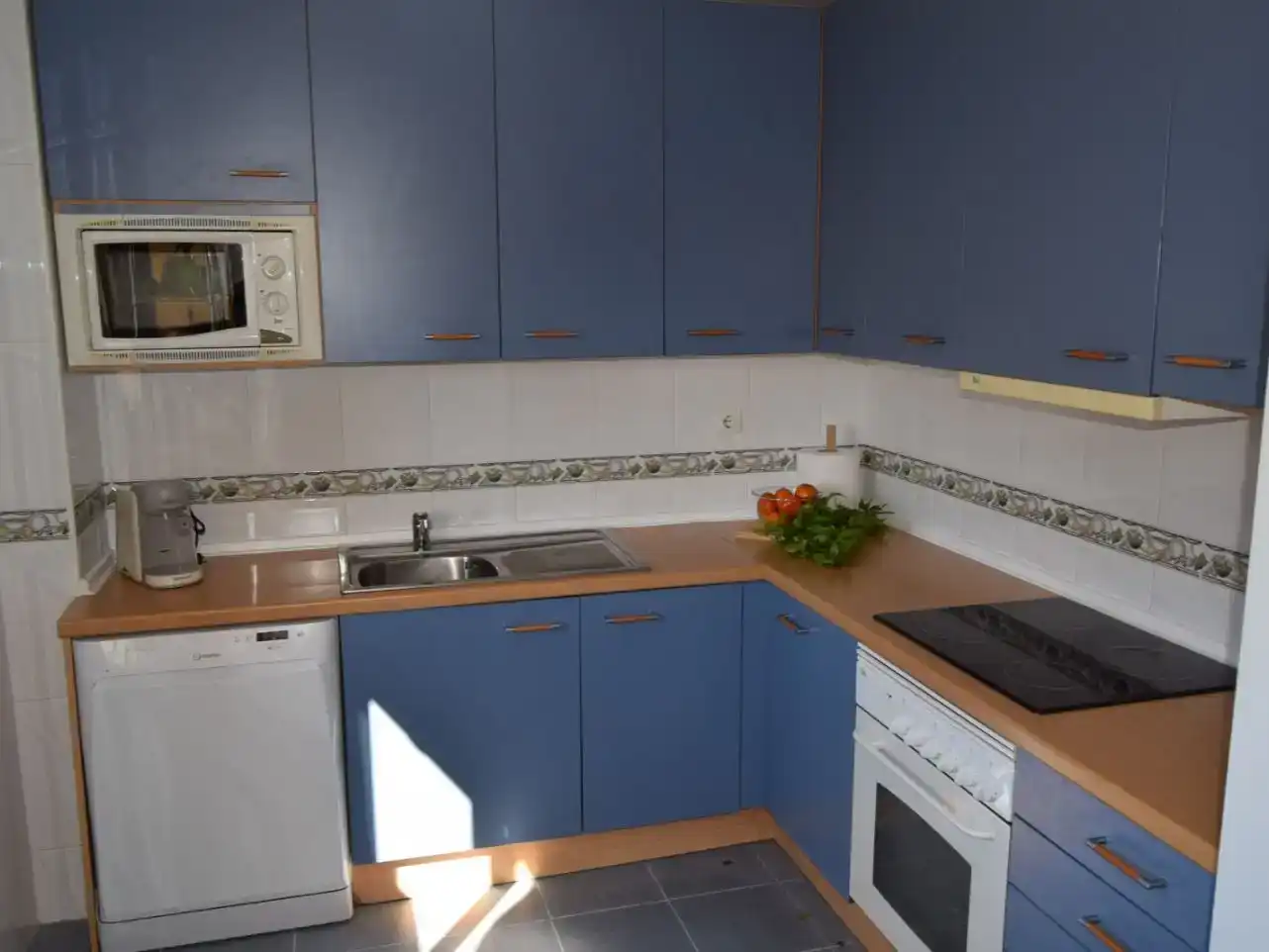 Küche von Wohnung zur Miete in Benalmádena mit Klimaanlage und Schwimmbad