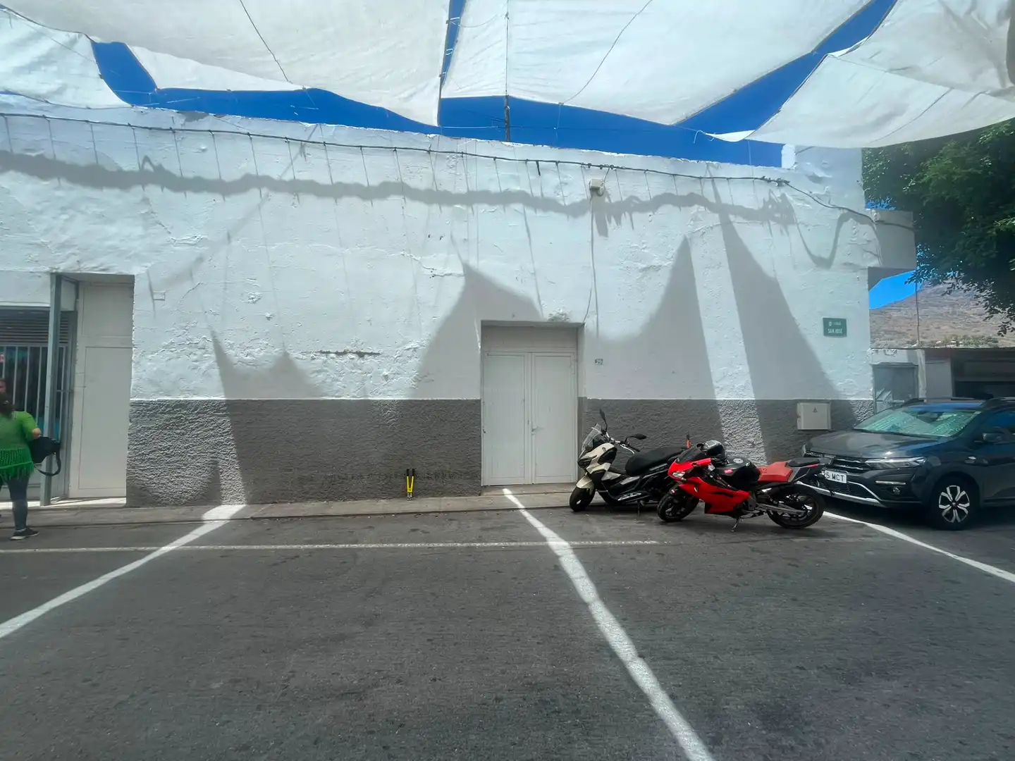 Parking of Commercial properties for sale in Mogán
