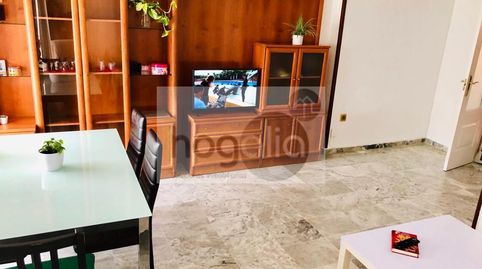 Foto 3 de Piso de alquiler en San Pablo, Sevilla Capital