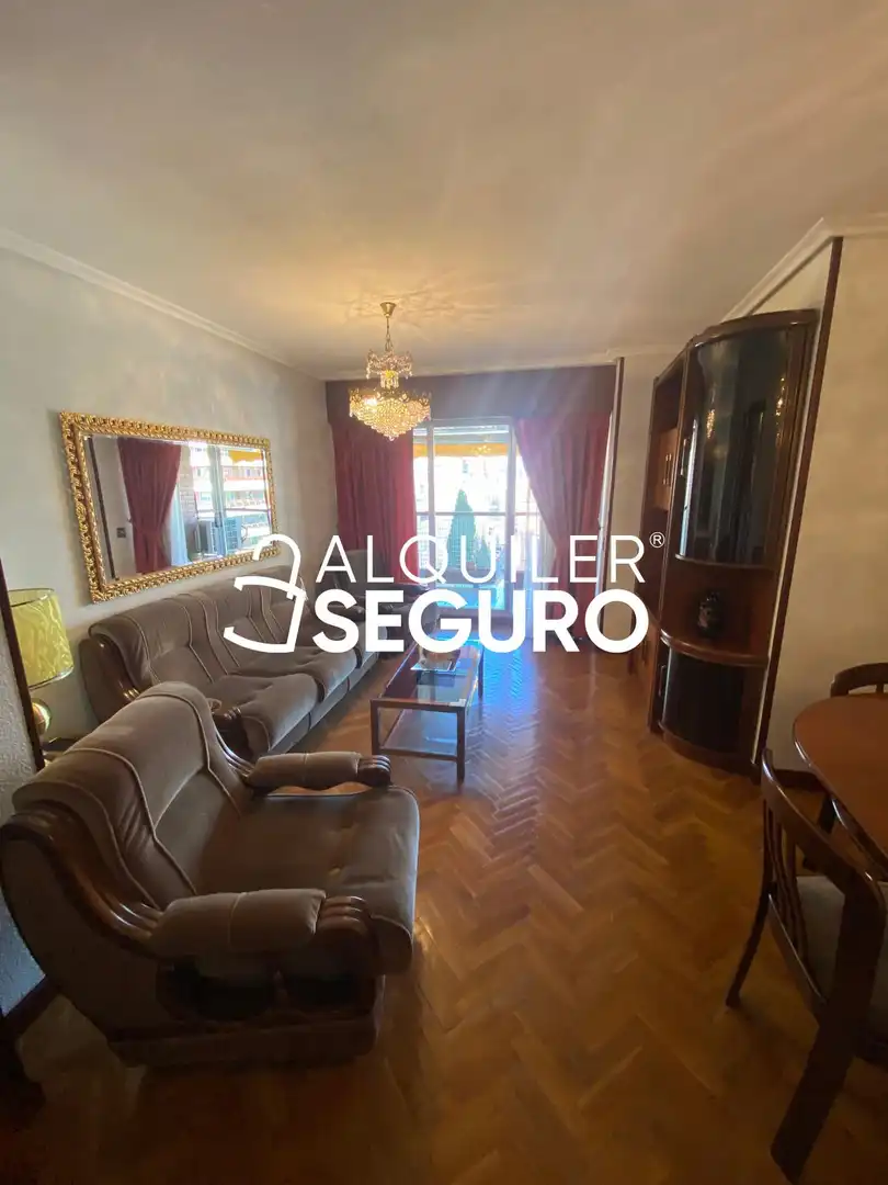 Sala de estar de Piso de alquiler en Guadalajara con Aire acondicionado, Calefacción y Terraza