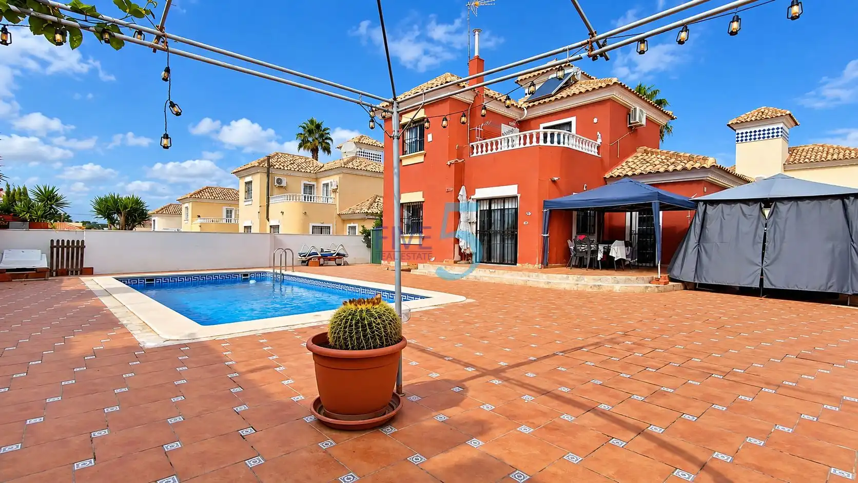 Haus mit Pool zum Verkauf in Algorfa