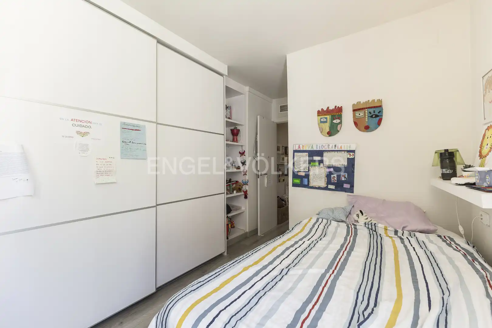 Habitación de Piso en venta en Barcelona con Aire acondicionado, Calefacción y Jardín privado