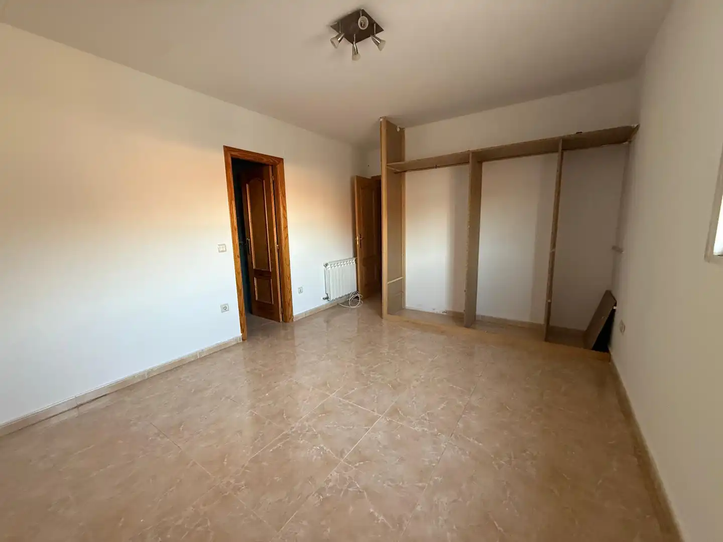 Bedroom of Flat for sale in El Tiemblo   with Air Conditioner, Heating and Terrace