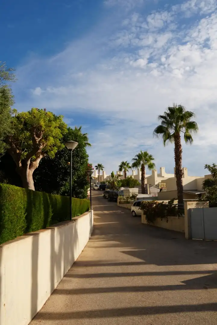 Vista exterior de Casa o chalet de alquiler en El Campello con Aire acondicionado, Calefacción y Terraza