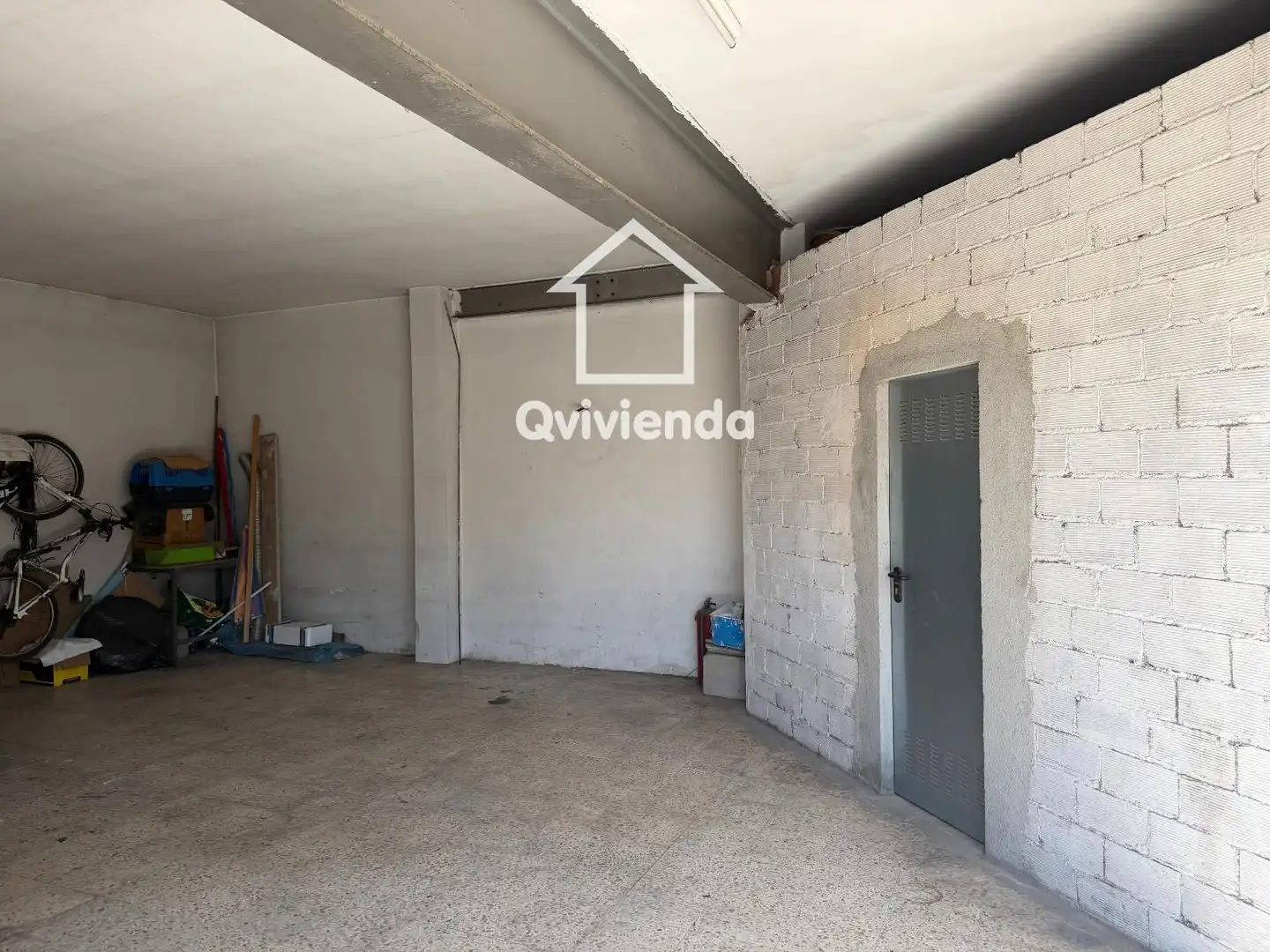Local comercial de lloguer a Ferrer i Guardia