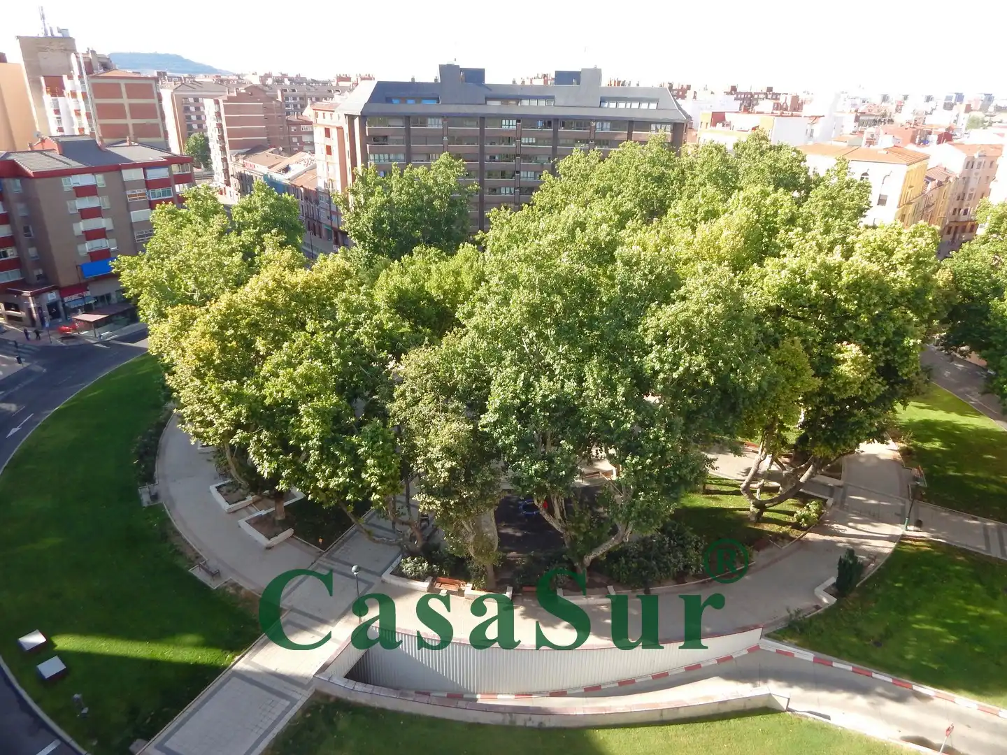Vista exterior de Piso en venta en Valladolid Capital con Calefacción, Parquet y Terraza