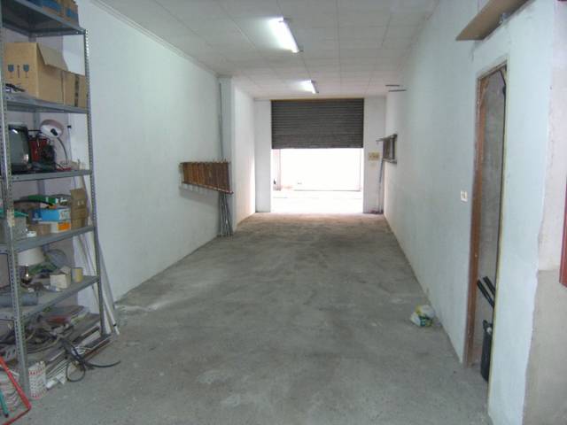 Local comercial en Venta en Carrer de Maria Auxiliadora en Algemesí