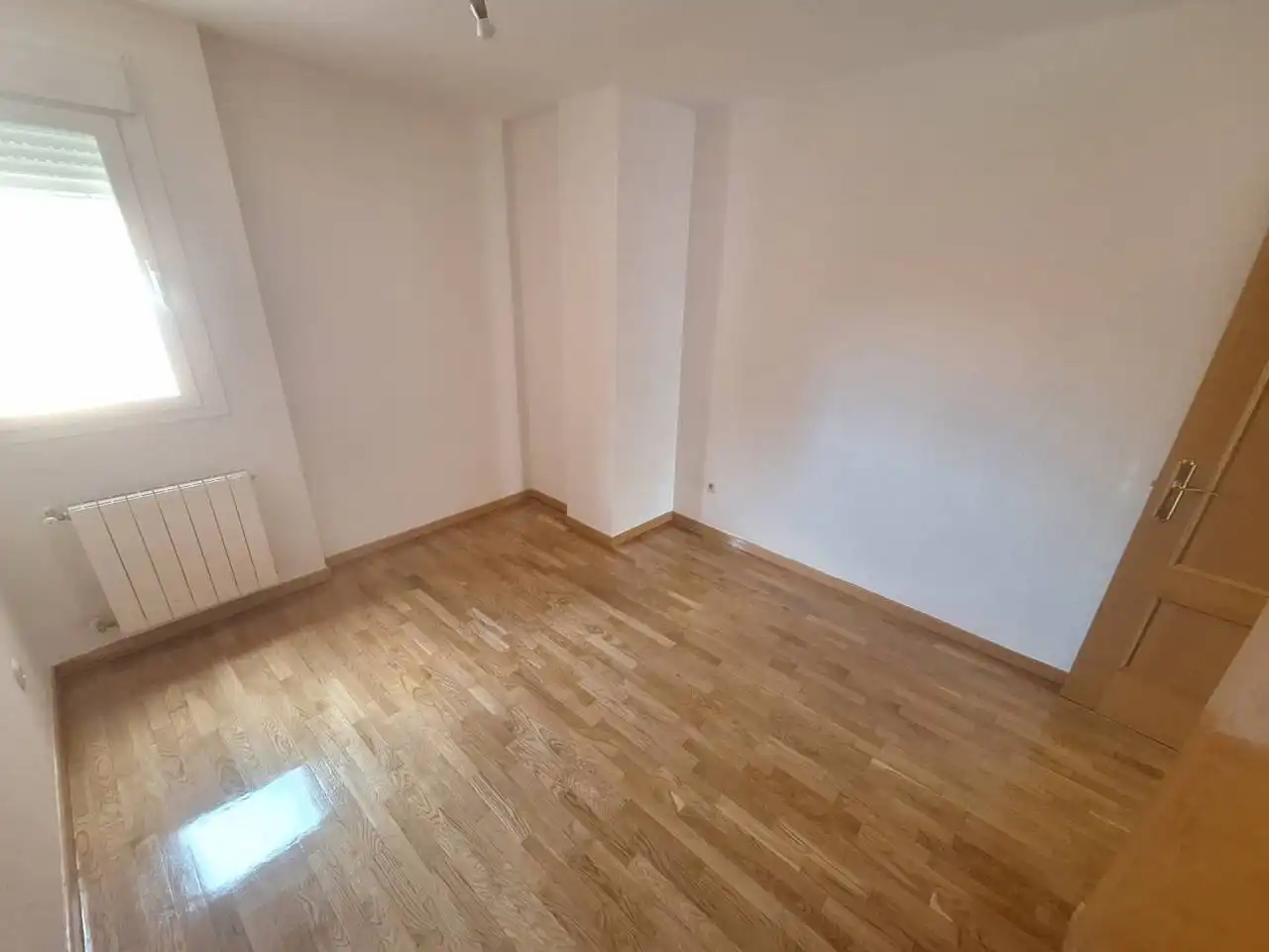 Wohnung zum Verkauf in Fuenlabrada mit Heizung, Parkett und Abstellraum