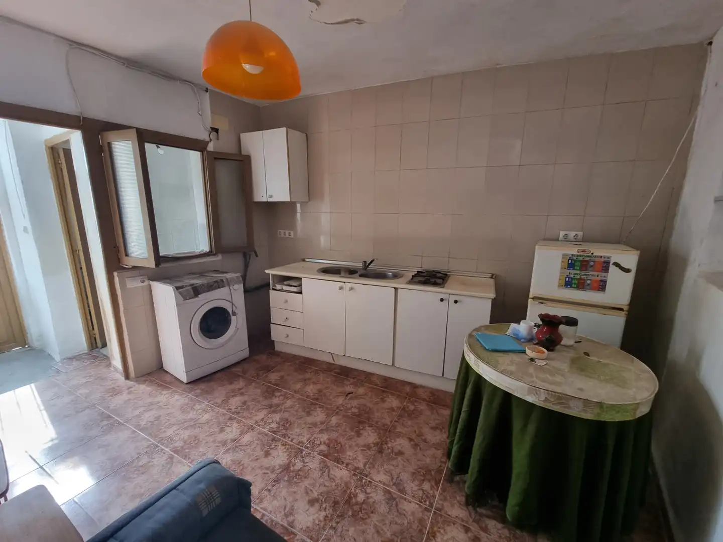 Cuina de Casa o xalet en venda en Almería amb Jardí privat, Terrassa i Moblat