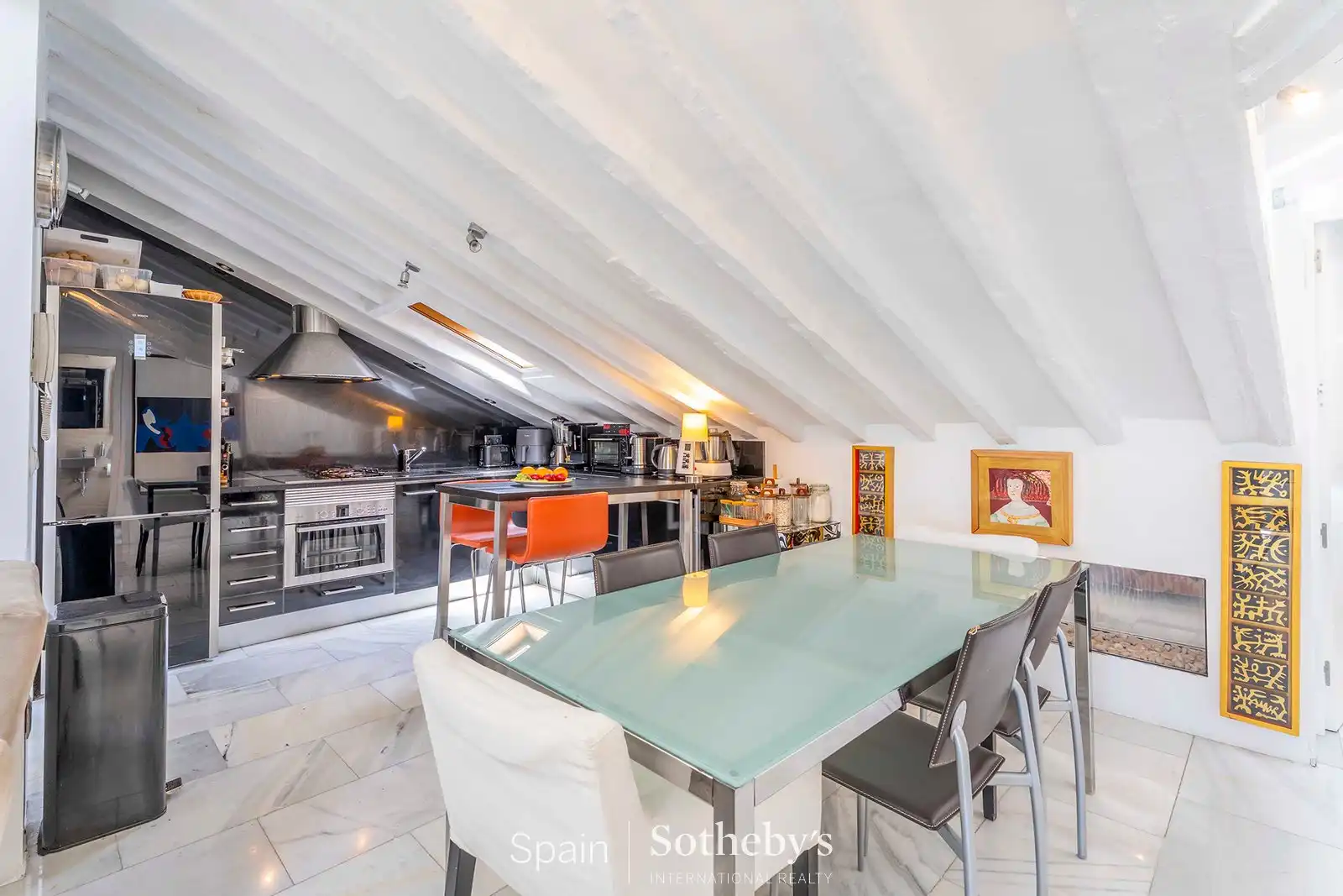 Cocina de Ático de alquiler en Madrid con Aire acondicionado, Calefacción y Terraza