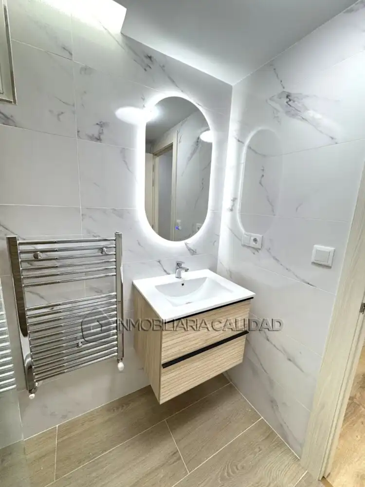 Baño de Piso en venta en Burgos con Calefacción