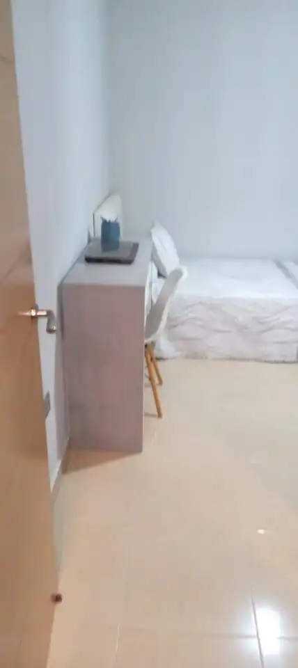 Habitación de Piso en venta en Melilla