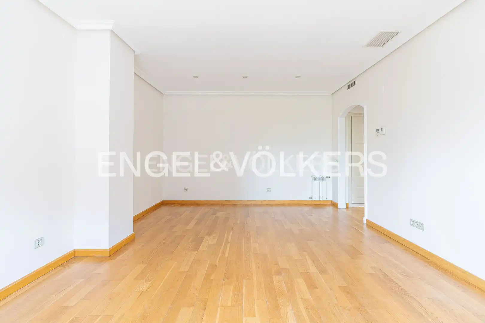 Piso con piscina en alquiler en Calle Embajadores, imagen 3