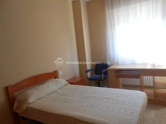 Bedroom of Flat for rent in Cáceres  with Heating, Terrace and Storage room
