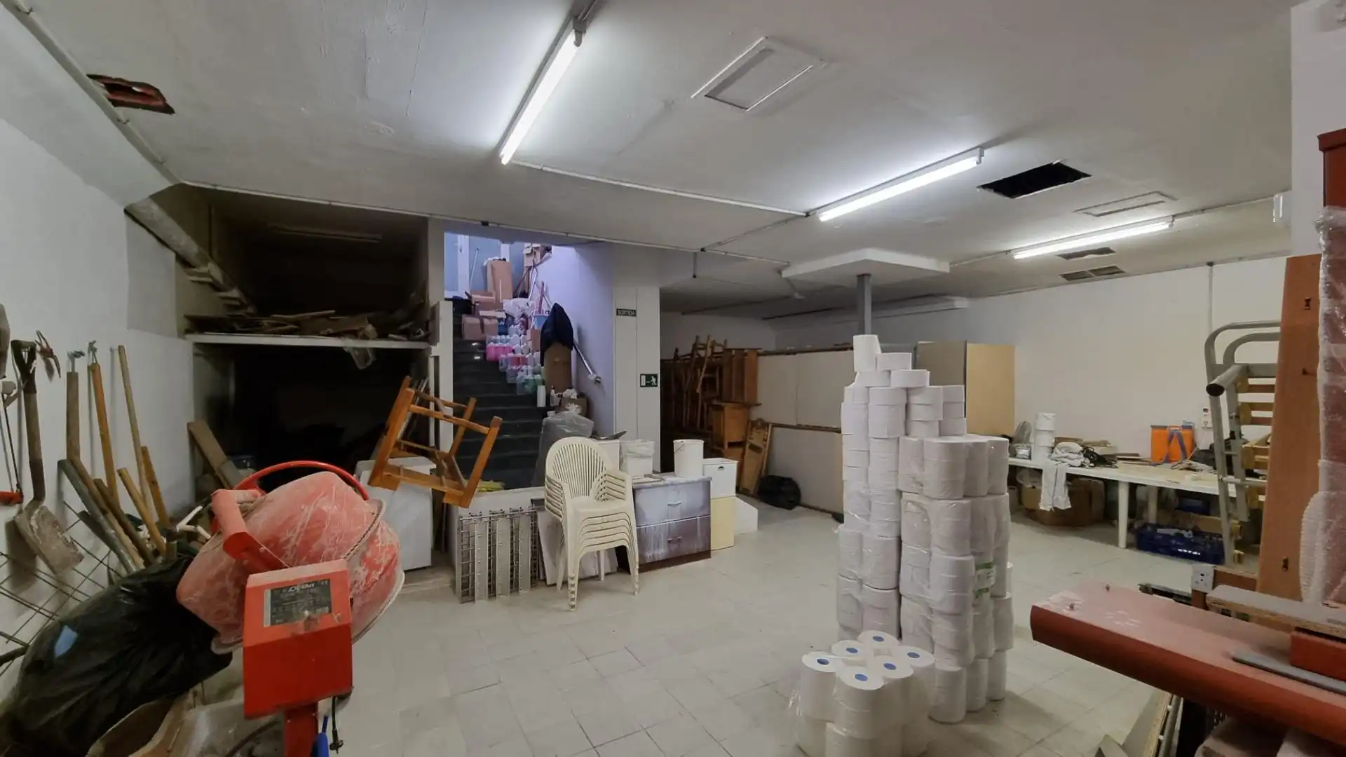 Business premises for sale in Poble, imagen 24