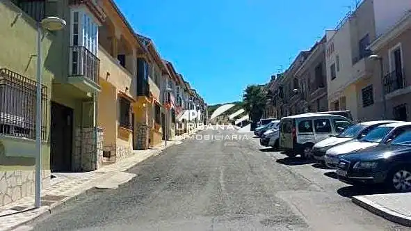 Vista exterior de Casa o chalet en venta en Lucena con Terraza