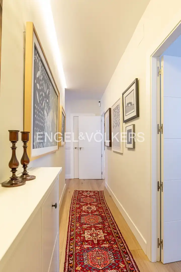 Piso en venta en Madrid con Aire acondicionado, Calefacción y Balcón