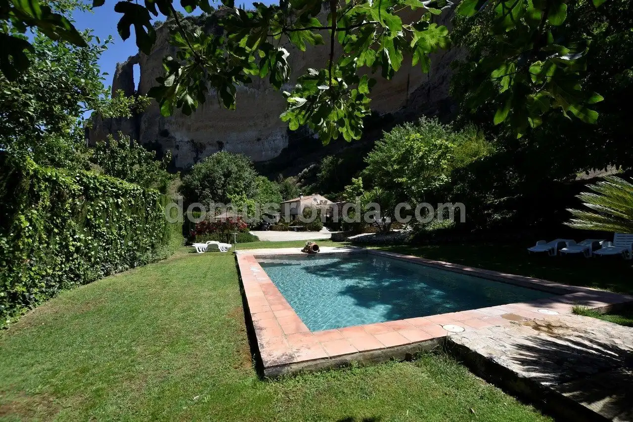 Garden of Houses for sale in Ronda  with Air Conditioner, Heating and Terrace