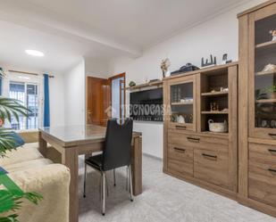 Sala d'estar de Pis en venda en  Córdoba Capital amb Aire condicionat i Terrassa