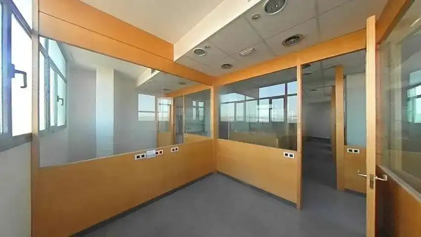 Local comercial en venta en Can Borrell, imagen 8