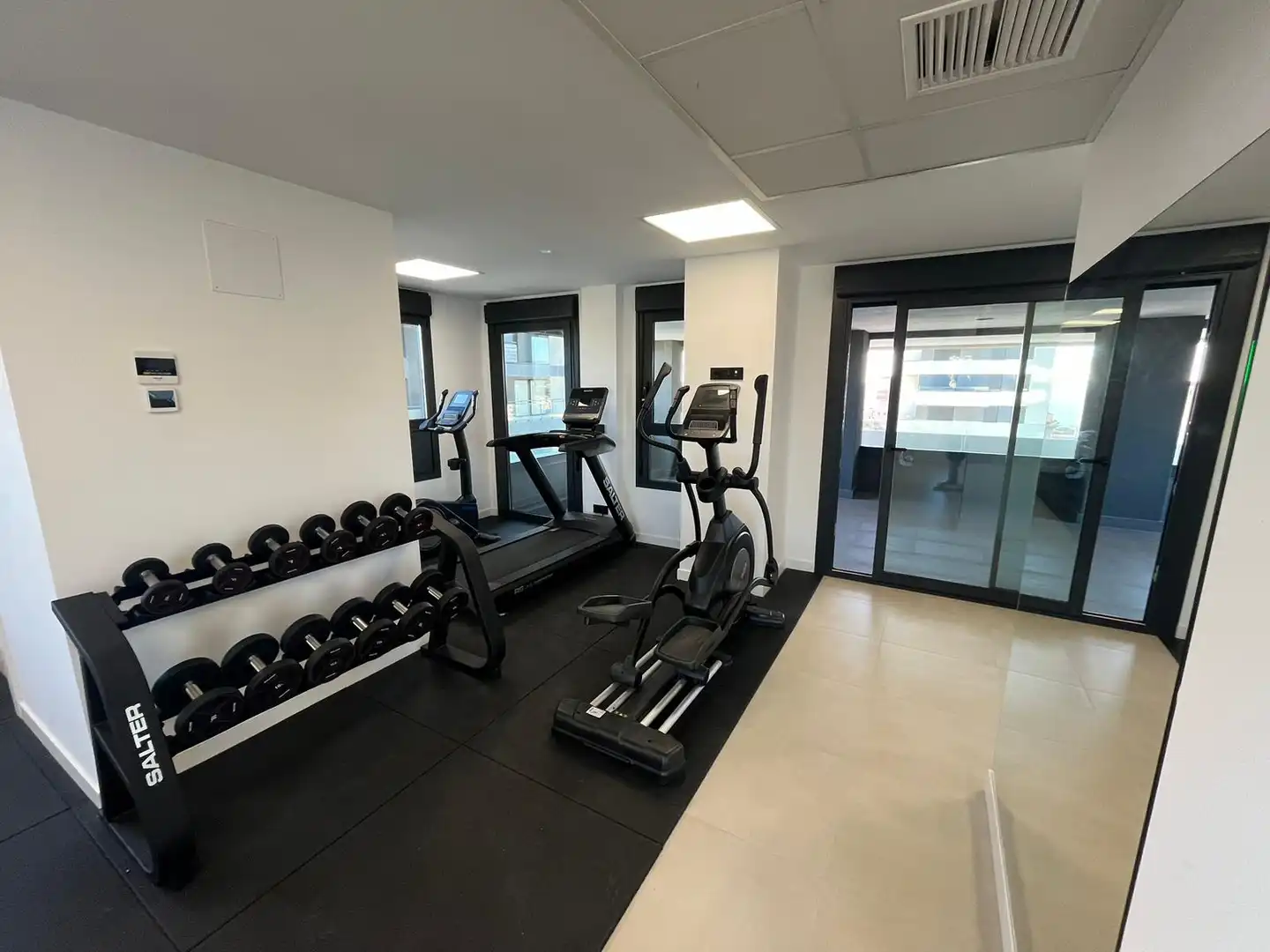 Apartamento con piscina en venta en Marisol Park - Ortembach - Los Almendros, imagen 17