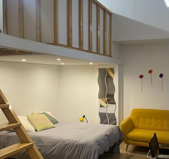 Photo 1 of Loft for sale in Barri de les Corts, Barcelona