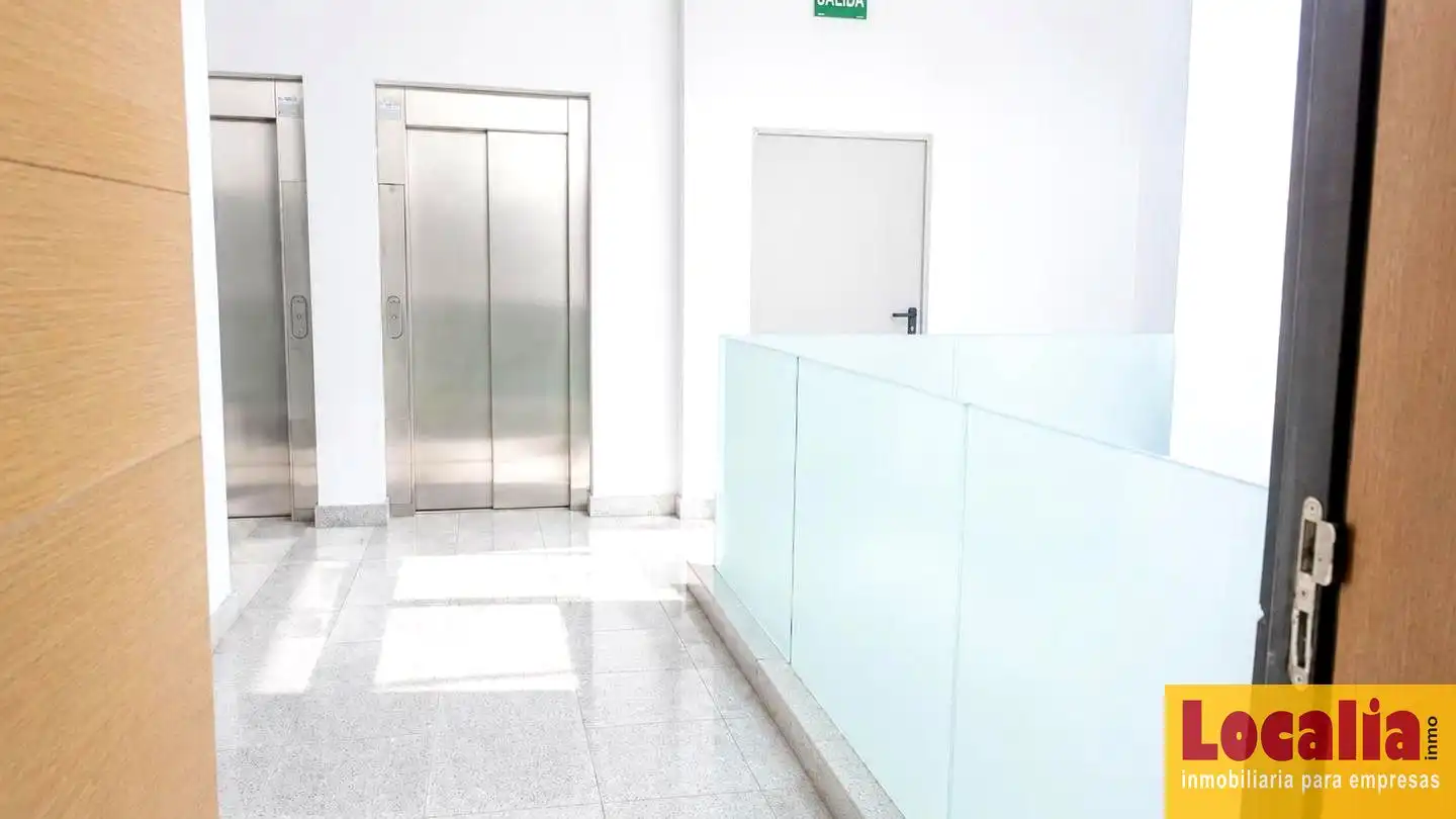 Oficina en venda en Zaragoza