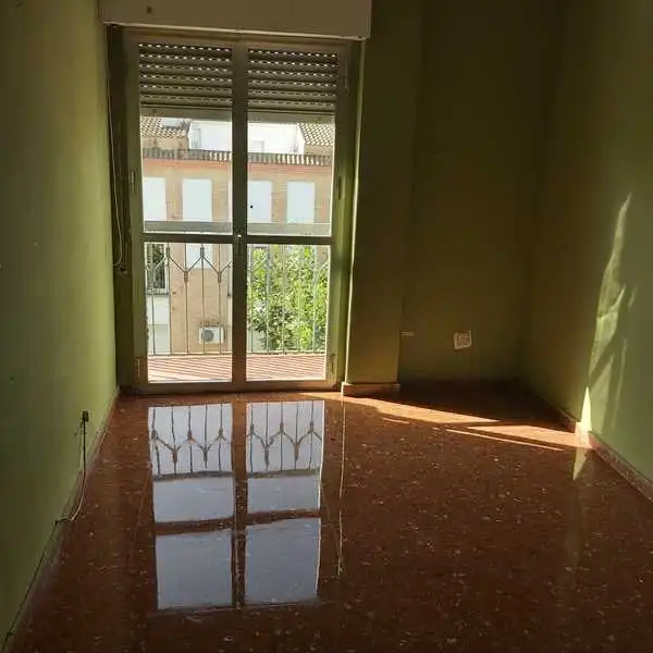 Schlafzimmer von Wohnungen zum Verkauf in La Carolina mit Balkon