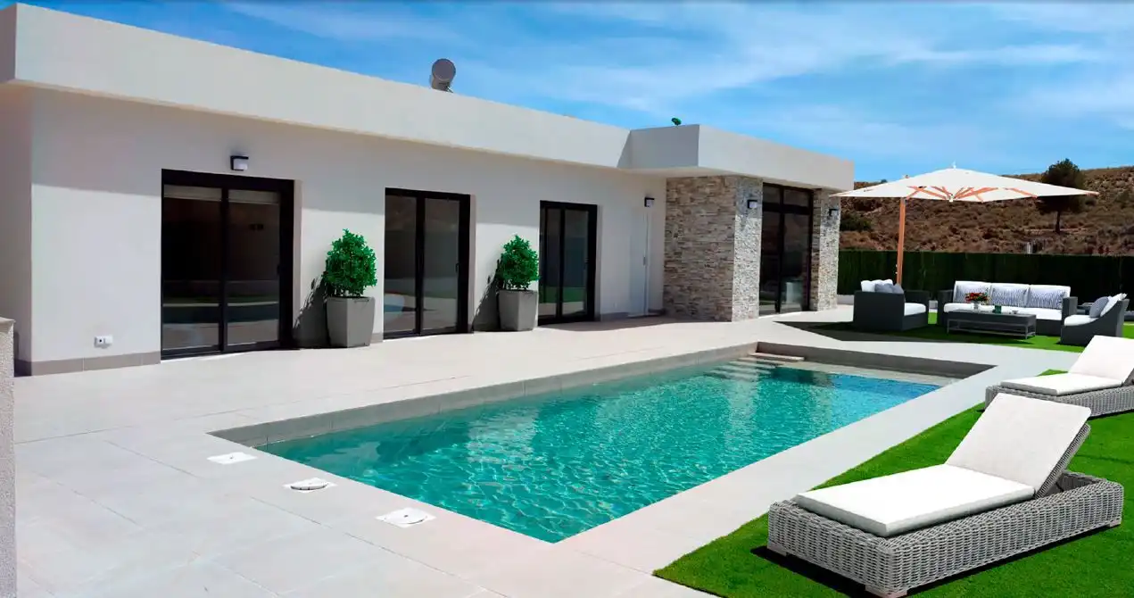 Villa avec piscine à vendre à Calasparra