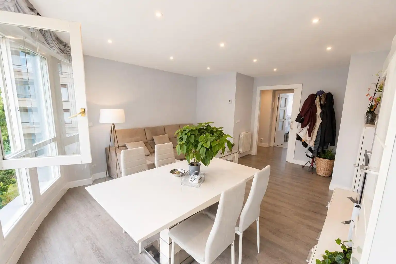 Dining room of Flat for sale in Santander  with Community pool