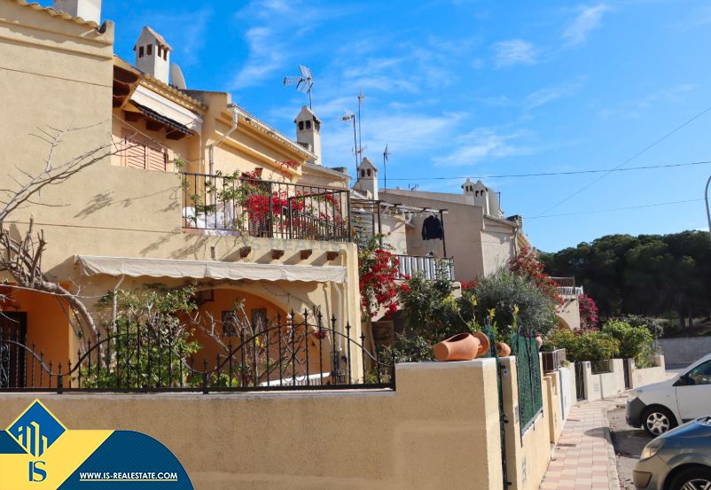 Exterior view of Flat for sale in Guardamar del Segura  with Terrace and Furnished