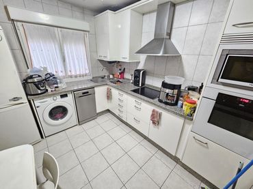 Flat with lift for sale in Calle Llano Ponte