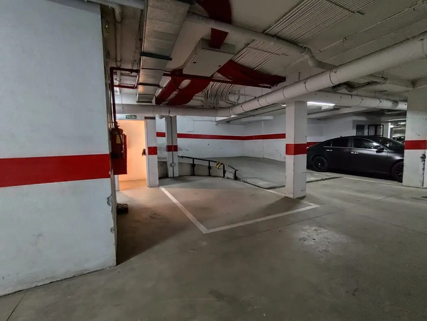 Parking de Garaje en venta en Guillena
