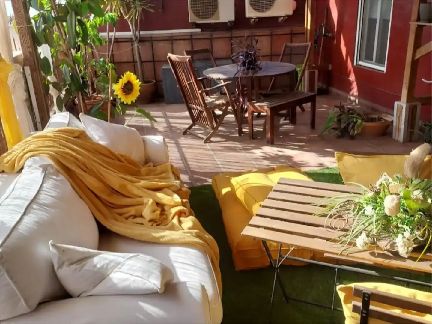 Terrasse von Wohnung zur Miete in Écija mit Klimaanlage und Balkon