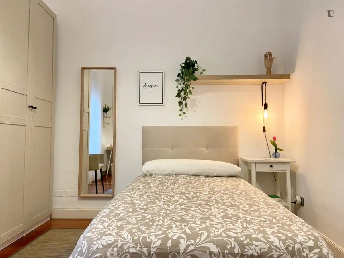 Room in Zabalburu