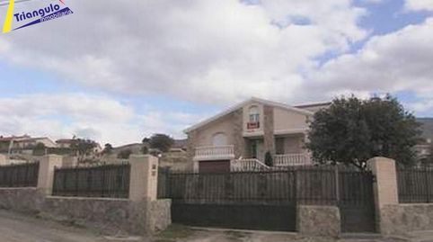 OTERO DE HERREROS. Ofrecemos chalet individual de 500 m2 con 1500 m2 de parcela. El chalet se alza en 2 alturas y cuenta en la pri, imatge 4