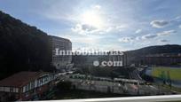 Vista exterior de Àtic en venda en Castro-Urdiales amb Terrassa