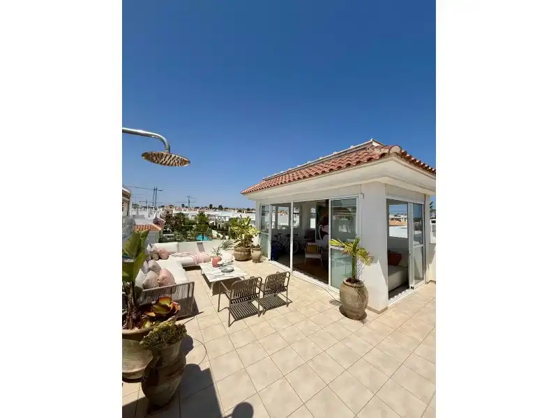 Apartamento con piscina en venta en Ciudad Quesada