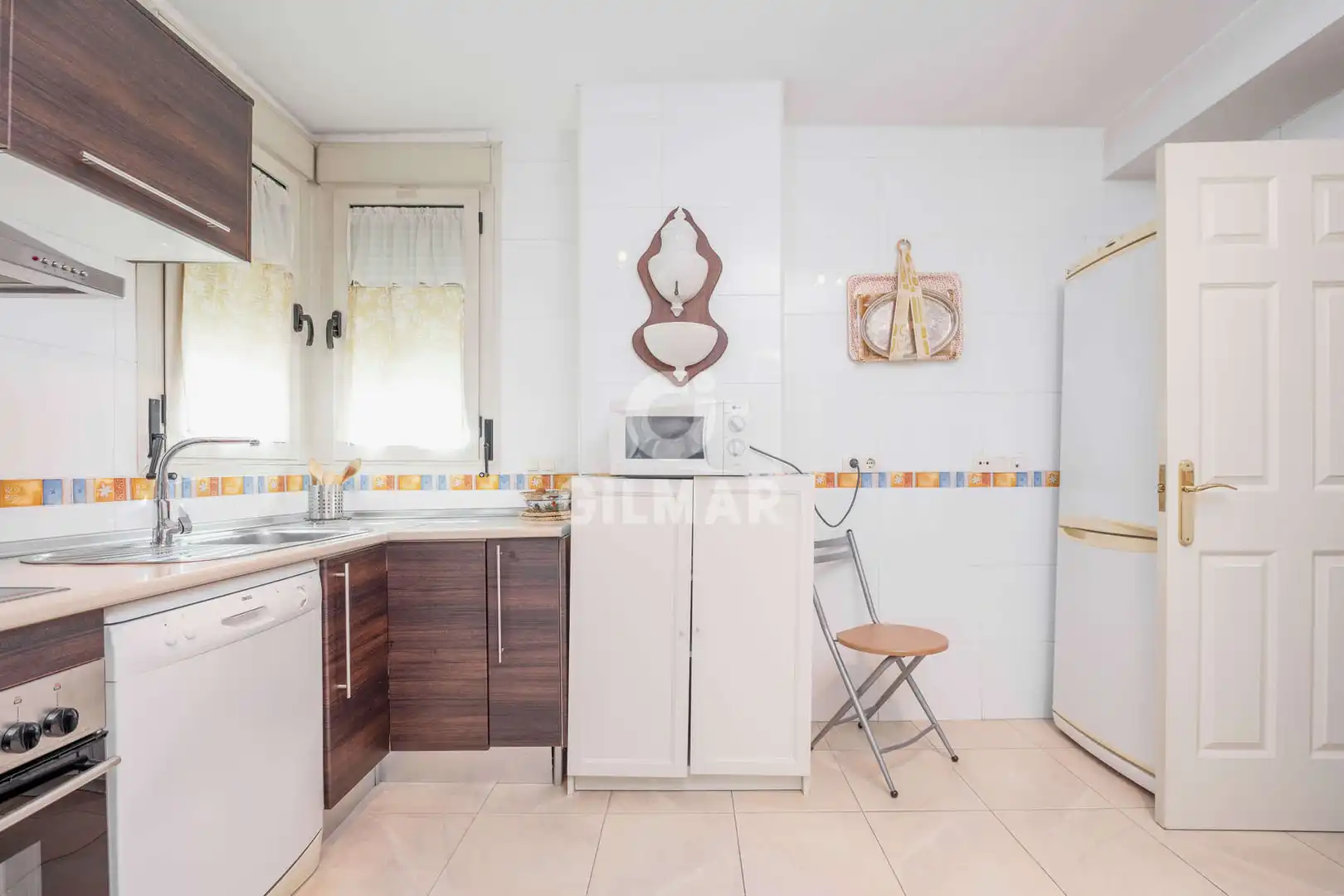 Kitchen of Flat for sale in Sevilla  with Heating, Private garden and Storage room