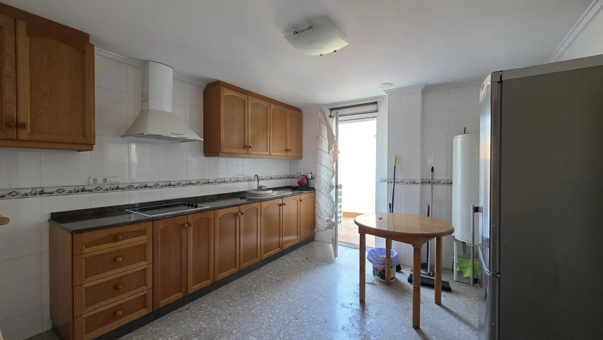 Cocina de Piso en venta en Oliva con Terraza