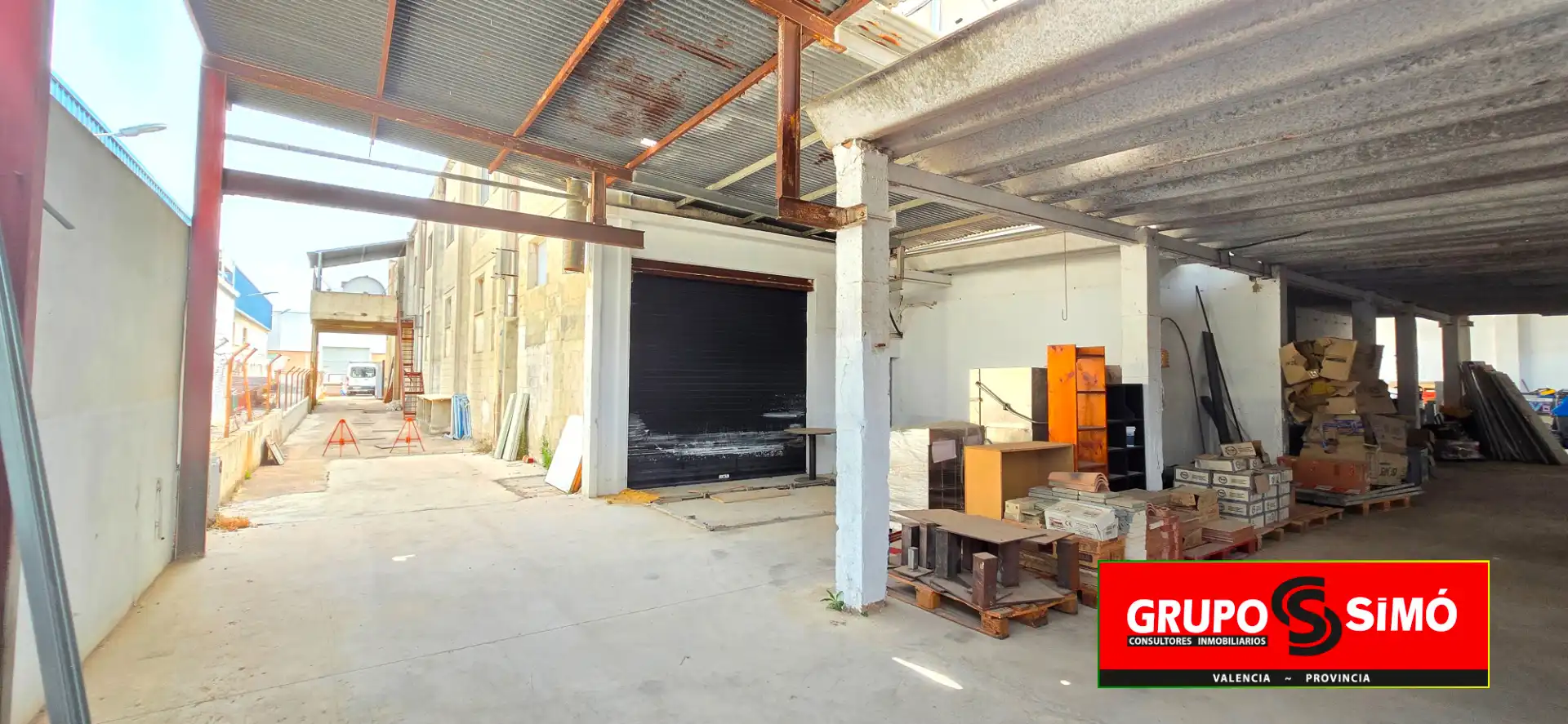 Nave industrial en venta en Picassent